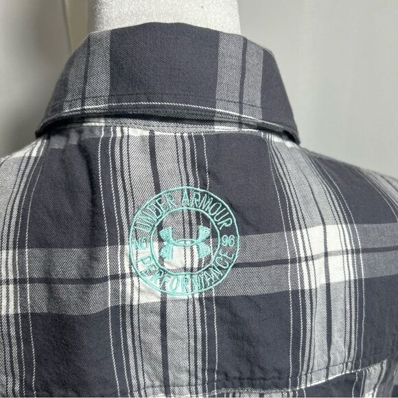 Under Armour Gray White Plaid Collar Long Sleeve Short Women’s Size M - Picture 9 of 12